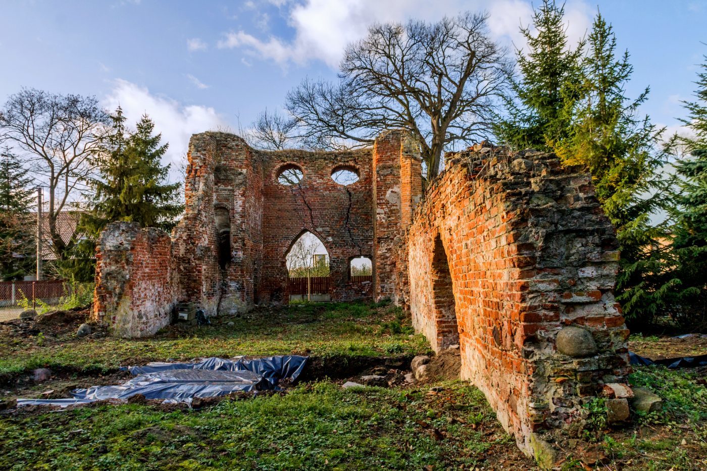 Ruiny kościoła w Fiszewie